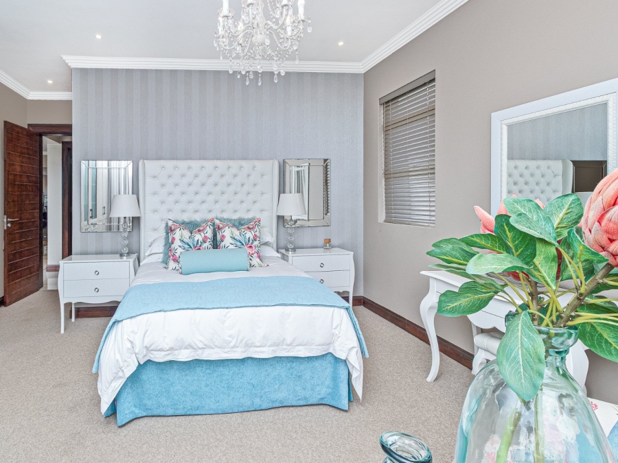 5 Bedroom Property for Sale in Pecanwood Estate North West